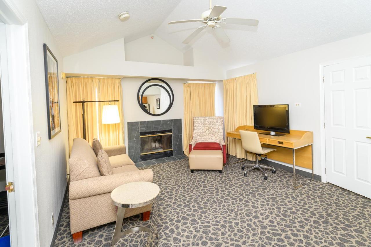 Philadelphia Suites At Airport - An Extended Stay Hotel מראה חיצוני תמונה